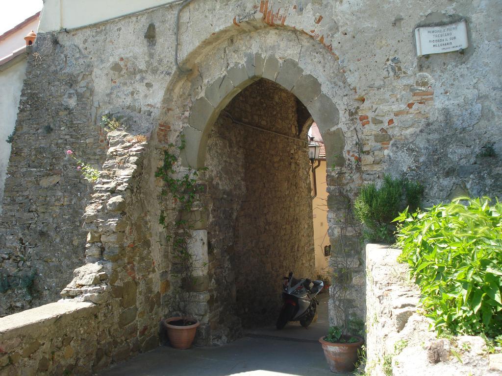 Bed and Breakfast Da Giusè Trebiano Exterior foto